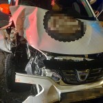 Mașină a fost făcută zob pe strada Smeurei (2)