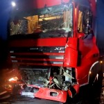 Impact între un autocar, o mașină și un camion pe DN 65,Albota (2)