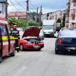 Accident cu două mașini în Curtea de Argeș (3)