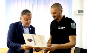 politistii eroi premiati de primarul cristian gentea (11)