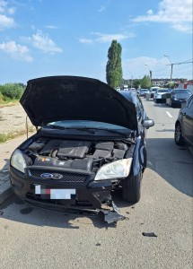 Accident cu un motociclist în cartierul Tudor Vladimirescu (2)