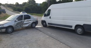 Accident rutier între un autoturism și o autoutilitară în comuna Domnești (2)