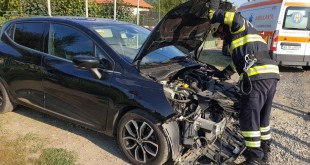 Accident între două autoturisme în localitatea Băiculești (2)