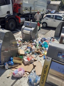 Gunoaie, mizerie,lipsă de respect (3)