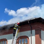 Incendiu violent la acoperișul unei case din Ștefănești (3)