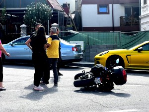 Motociclist implicat într-un accident la Curtea de Argeș