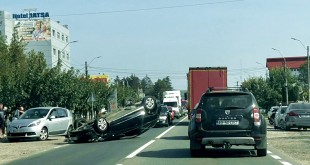 Autoturism răsturnat pe raza localității Ștefănești