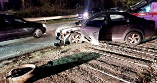 Accident cu trei autoturisme în Bascov (2)