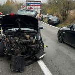 Accident între două autoturisme în localitatea Morărești (3)