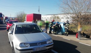 Autoturism răsturnat în orașului Mioveni