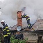 Incendiu la o casă bătrânească din localitatea Mioarele (4)