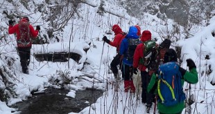 Patru turiști rătăciți și epuizați în Munții Făgăraș,salvați de salvamontiști (2)