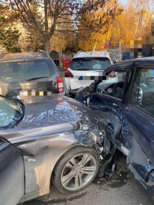 Accident pe bulevardul Republici cu patru autoturisme implicate