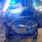 Accident între o mașină și un tractor în orașul Mioveni (1)
