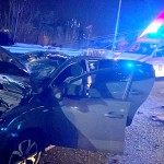 Accident între o mașină și un tractor în orașul Mioveni (4)