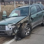 Impact între trei vehicule în localitatea Schitu Golești (2)