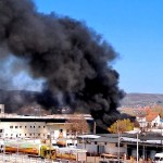 Incendiu violent la o hală din nordul Piteștiului (1)
