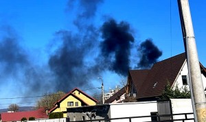 Incendiu violent la o hală din nordul Piteștiului (4)