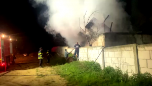 Incendiu produs la un garaj în comuna Coșești, satul Păcioiu (1)