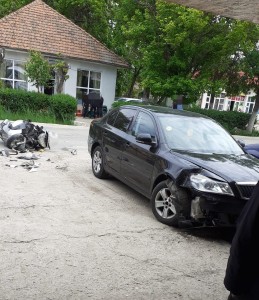 Accident autoturism și scuter Vedea