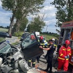 Accident grav în orașul Costești, cartierul Zorile, DJ 703B (1)