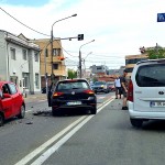 Accident cu patru vehicule implicate pe strada Negru Vodă (1)
