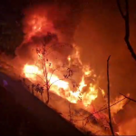 Accident urmat de incendiu, pe DN 7, în localitatea Drăganu (4)