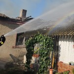 Incendiu casă și anexă gospodărească Rătești (1)
