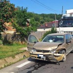 Trei maşini şi un camion implicate intr-un accident în localitatea Drăganu (1)