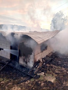 Incendiu la o casă din comuna Arefu