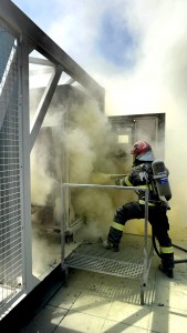 Incendiu transformator electric Rătești (1)