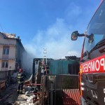 Incendiu puternic în Poiana Lacului! (3)