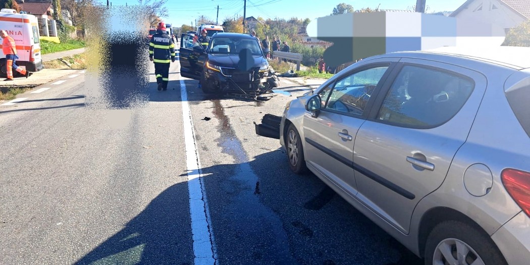 Accident rutier între trei autoturisme în comuna Bascov