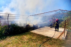 Incendiu gospodărie