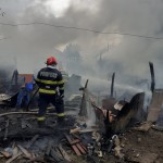 Incendiu într-o gospodărie din comuna Țițești (3)