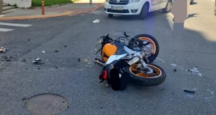 Motociclistă rănită într-un accident pe strada Târgul din Vale (1)