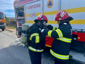 incendiu budeasa -casa arges (6)