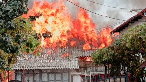 incendiu casă Țițești (5)