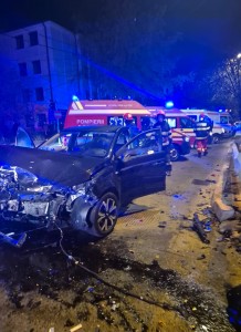 Accident rutier cu șapte victime pe strada Ana Ipătescu (6)