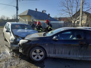 Accident rutier în comuna Boteni (2)