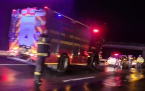 Accident rutier între trei vehicule pe A1, km 88 (1)