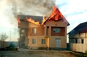 Incendiu casa Rătești