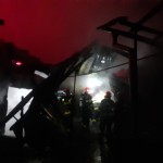 Incendiu case Stâlpeni, satul Rădești (5)