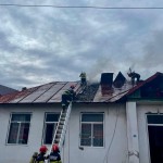 Incendiu la o fostă școală din comuna Drăganu (10)