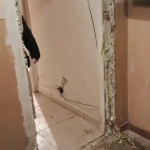 Explozie într-un apartament din cartierul Războieni (6)