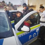 Polițiștii argeșeni au primit colindători! (2)