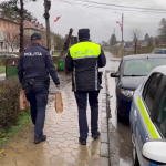 Polițiștii din Argeș au oferit cadouri copiilor (1)