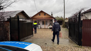 Polițiștii din Argeș au oferit cadouri copiilor (6)