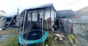 Incendiu casa Bogati (4)