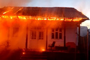 Incendiu casa Bogati (7)